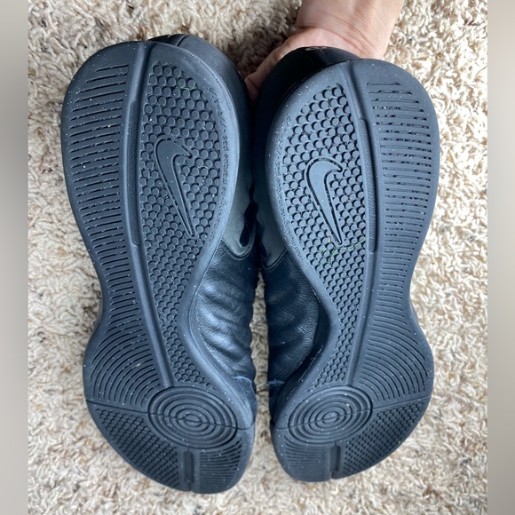 nike tiempo indoor soccer shoes Size 8.5 Black - Picture 4 of 10